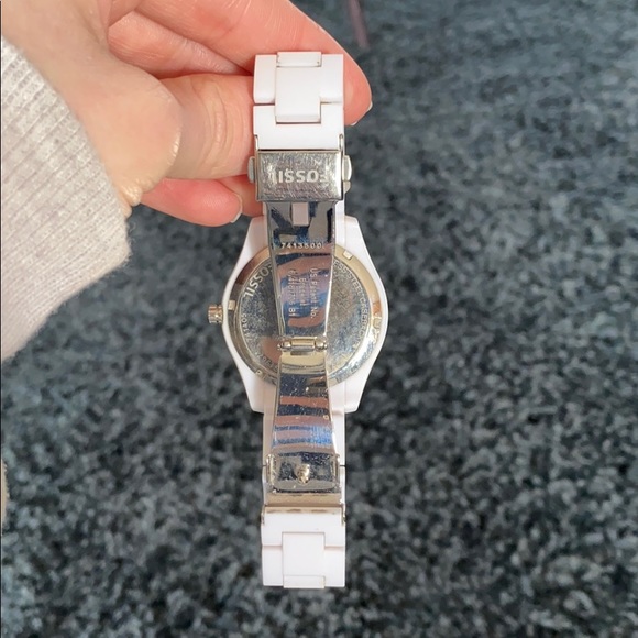 Fossil Watch - Picture 3 of 3